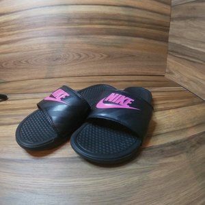 Women's Nike Slides Size 9